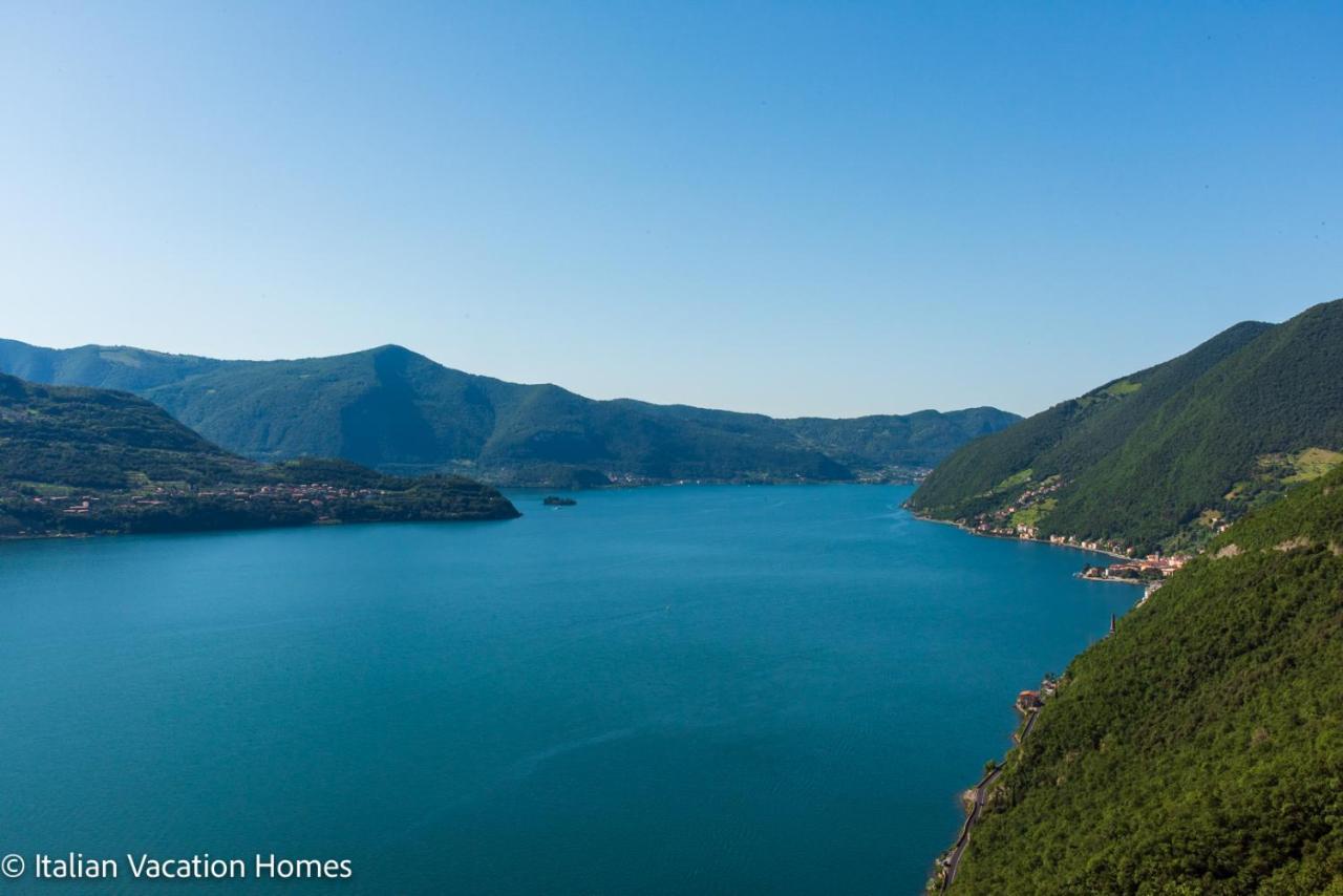 Italian Vacation Homes - Panoramic Villa Parzanica Exterior photo